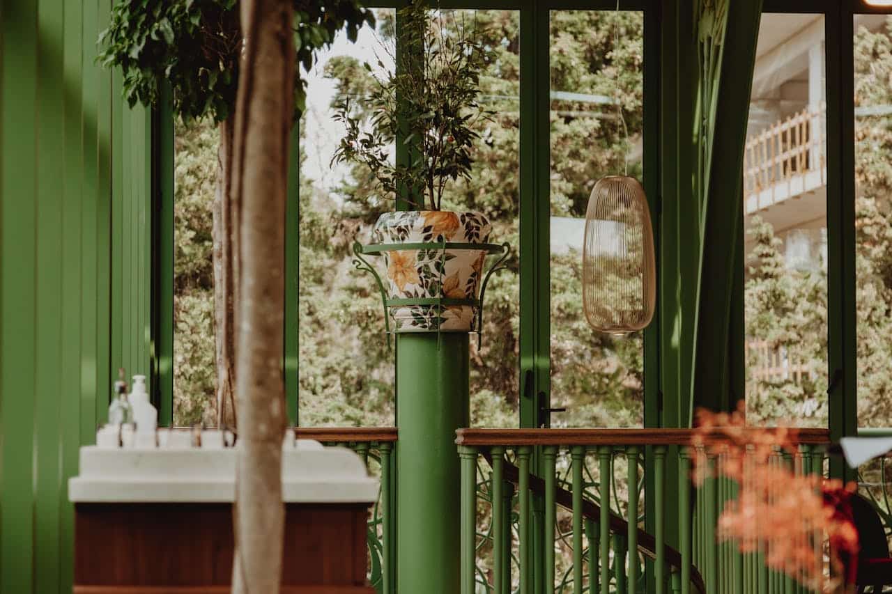 How to Nurture Cold Leads Into Applications With Funnel Adjustment